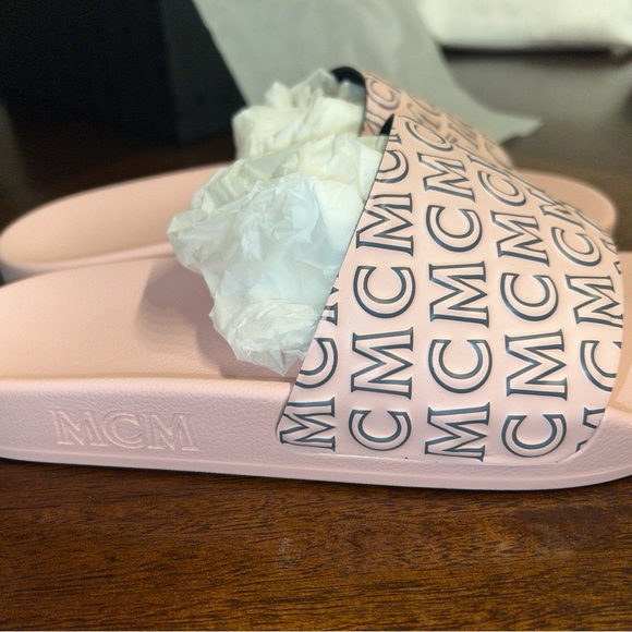 MCM Women Soft Pink Diagonal Script Slides Size 37 - Picture 3 of 11